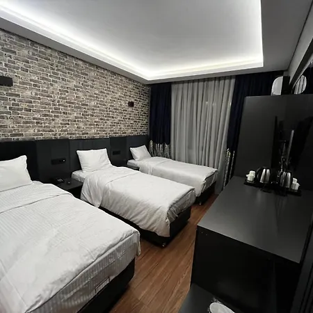 Sheltons فندق 3*